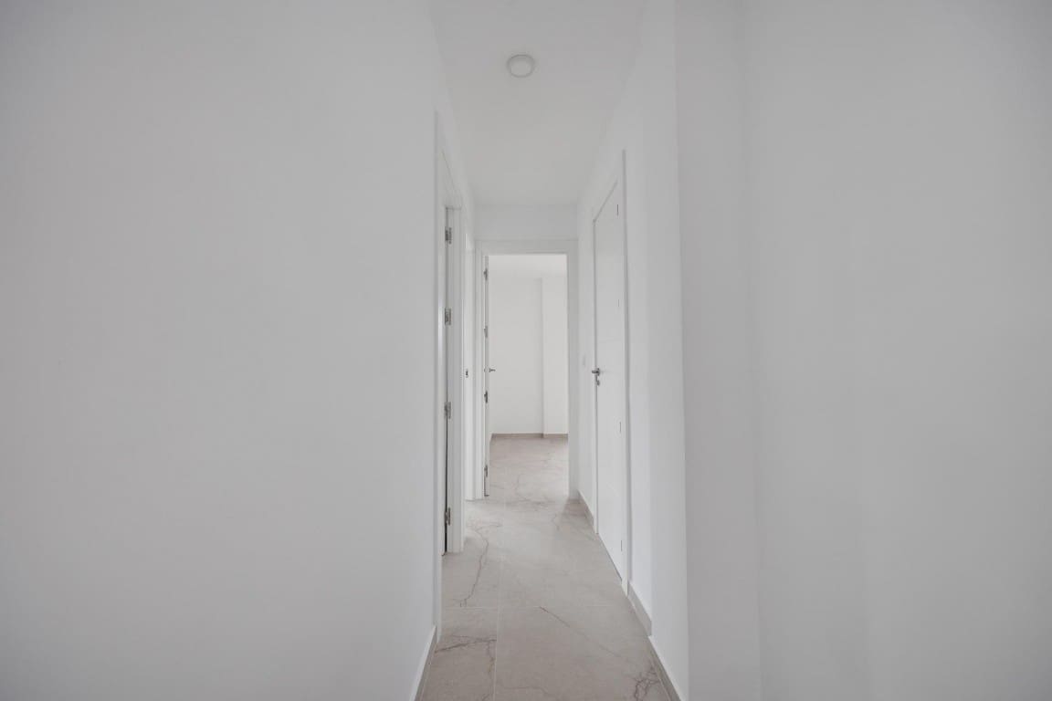 3 soverom Penthouse til salgs i Torrevieja - € 225 000 (Ref: 9973990)