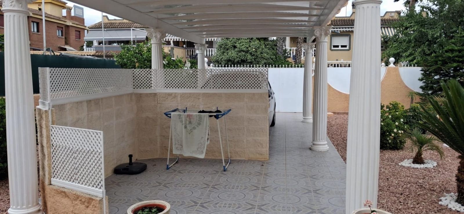 3 soverom Villa til salgs i Benferri med svømmebasseng - € 339 000 (Ref: 9976550)