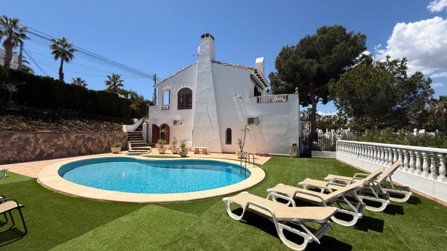 4 chambre Villa/Maison à vendre à Orihuela avec piscine - 750 000 € (Ref: 9978841)