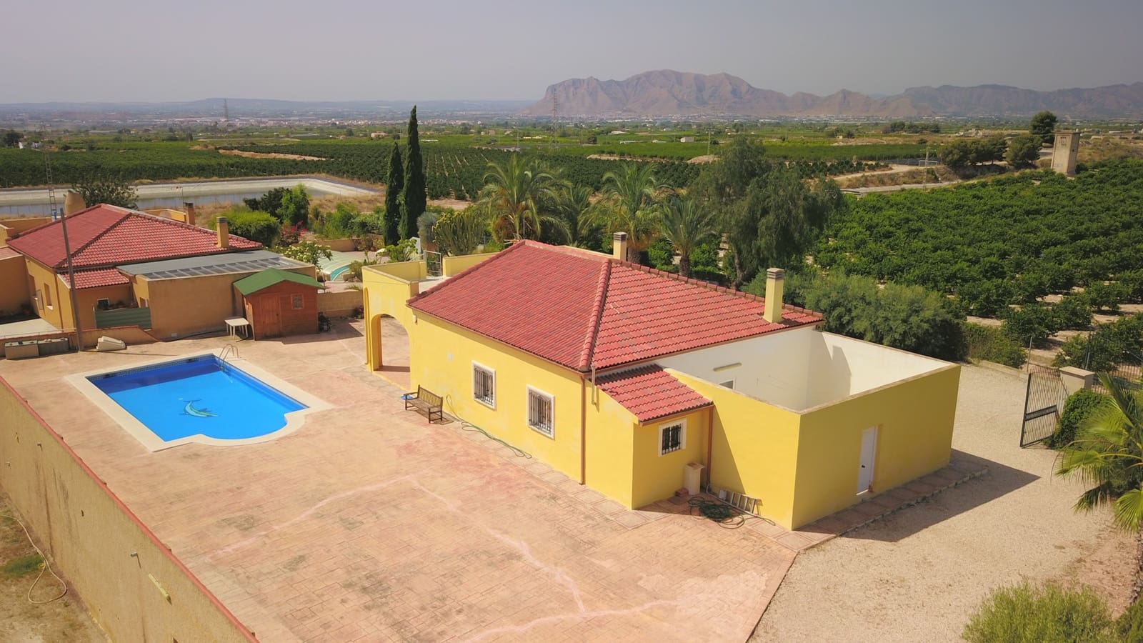 3 Zimmer Finca/Landgut zu verkaufen in Albatera mit Pool Garage - 325.000 € (Ref: 9984232)