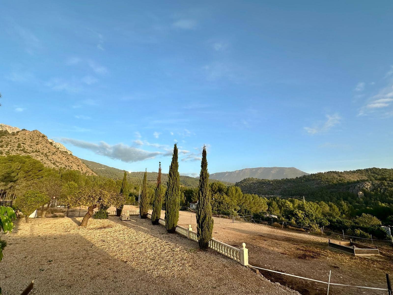 3 slaapkamer Finca/Landhuis te koop in Polop - € 295.000 (Ref: 9994242)