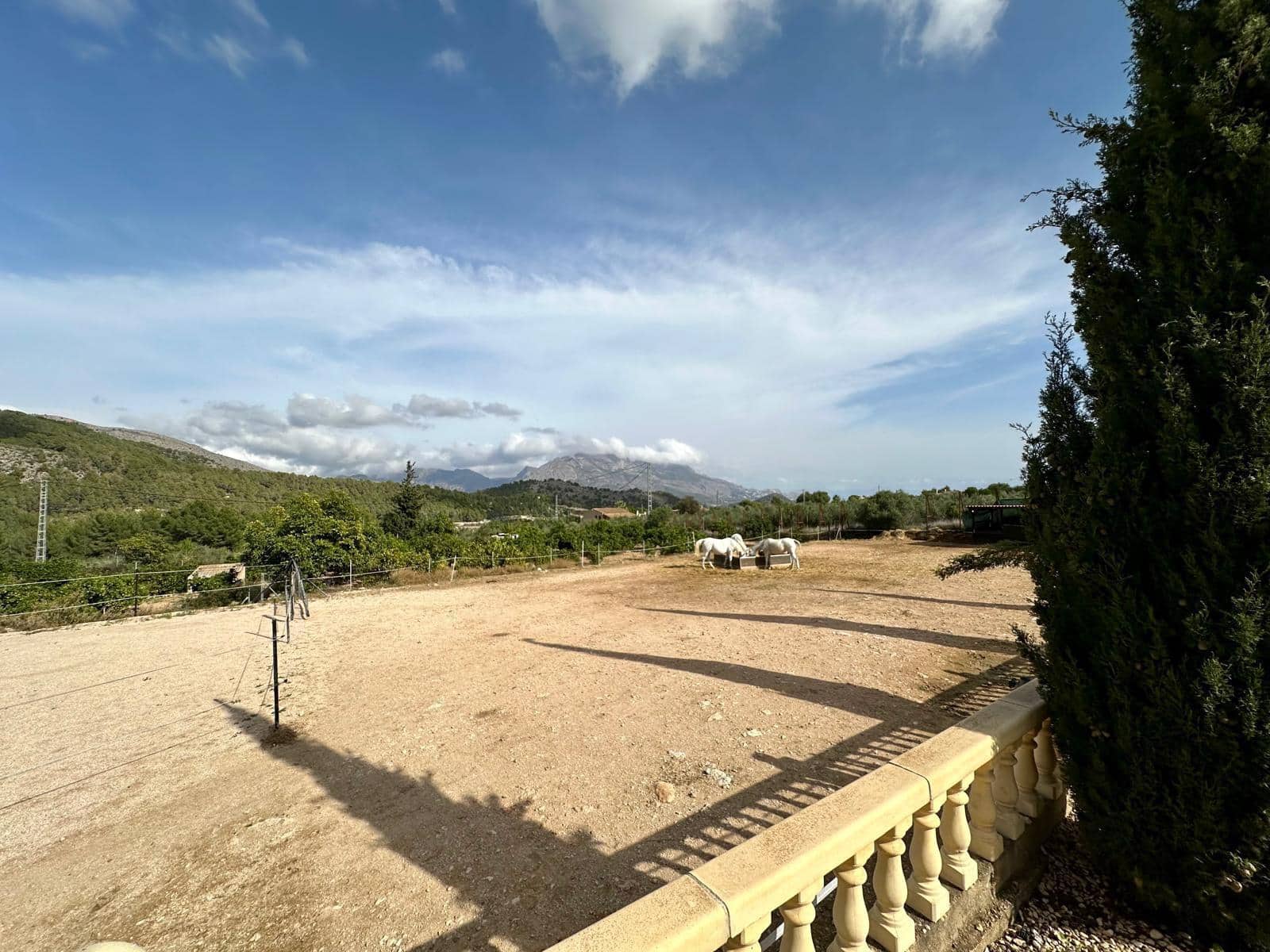 3 slaapkamer Finca/Landhuis te koop in Polop - € 295.000 (Ref: 9994242)