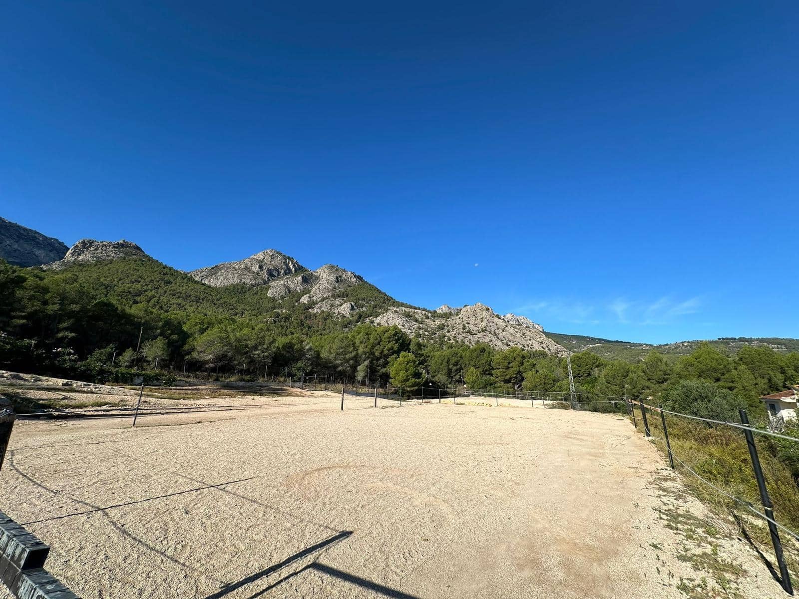 3 slaapkamer Finca/Landhuis te koop in Polop - € 295.000 (Ref: 9994242)