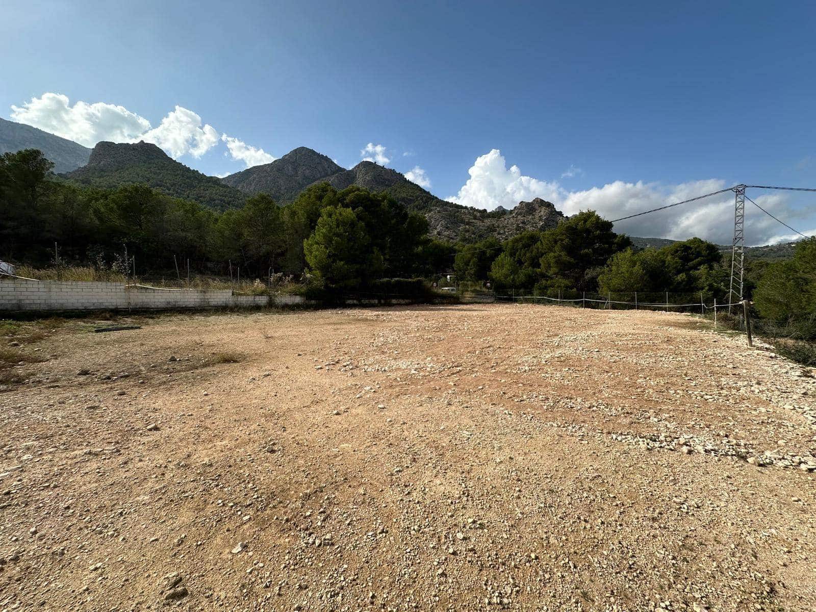 3 slaapkamer Finca/Landhuis te koop in Polop - € 295.000 (Ref: 9994242)