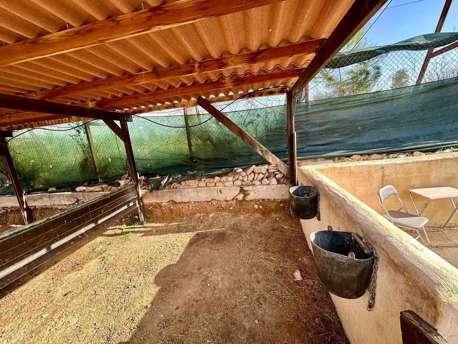 3 slaapkamer Finca/Landhuis te koop in Polop - € 295.000 (Ref: 9994242)