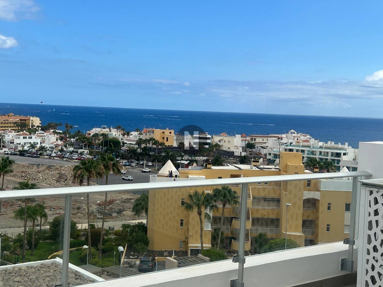 2 Zimmer Penthouse zu verkaufen in La Caleta Adeje mit Pool Garage - 1.590.000 € (Ref: 10000474)
