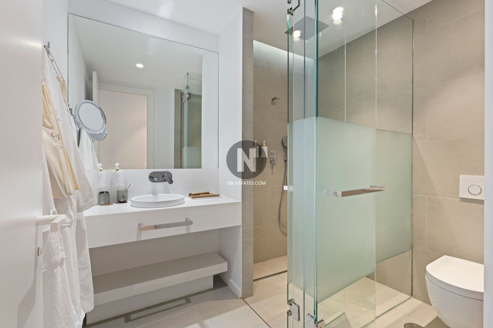 2 slaapkamer Flat te koop in La Caleta Adeje met zwembad - € 1.700.000 (Ref: 10005994)