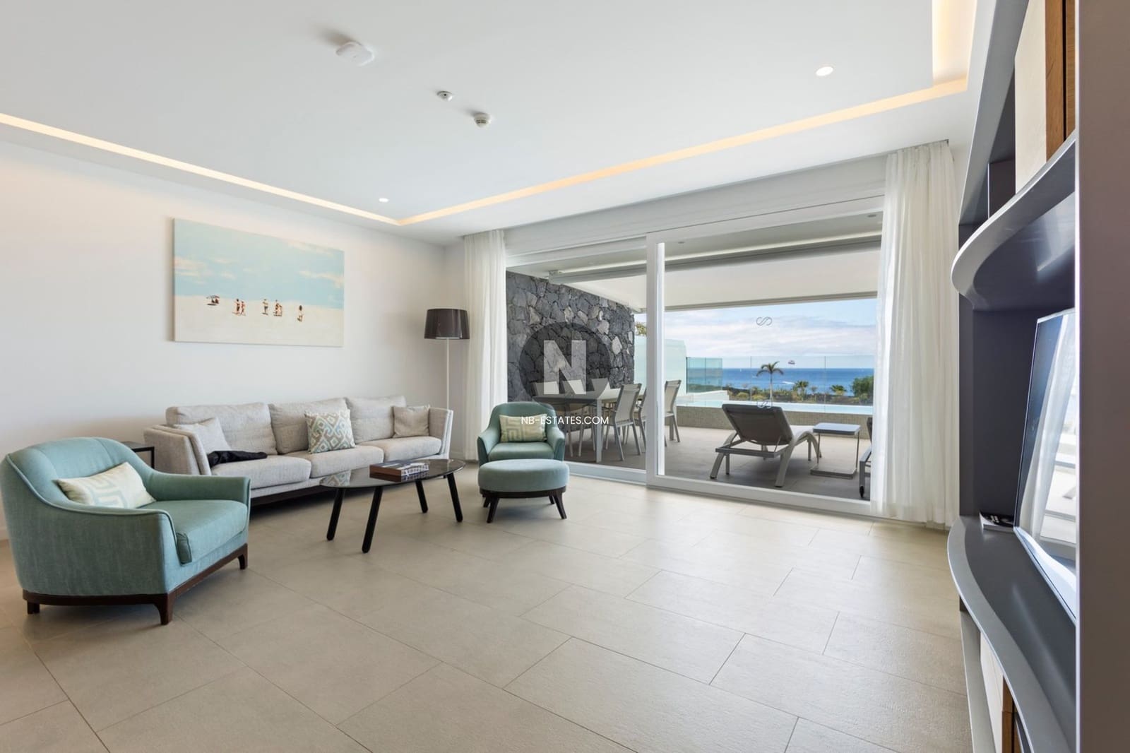 2 slaapkamer Flat te koop in La Caleta Adeje met zwembad - € 1.700.000 (Ref: 10005994)