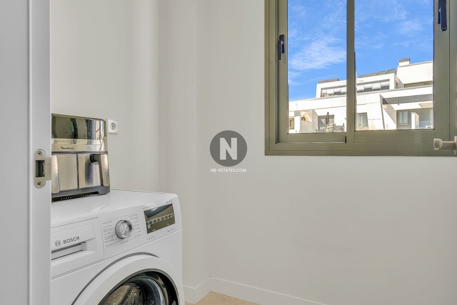 Ático de 2 habitaciones en New Golden Mile en venta con piscina garaje - 510.000 € (Ref: 10014165)