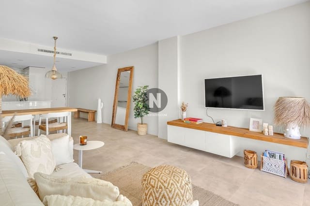 Ático de 2 habitaciones en La Concha - Resina Golf, Estepona en venta con piscina garaje - 510.000 € (Ref: 10014165)