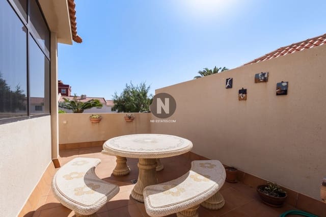 3 camera da letto Villa in vendita in El Medano, Granadilla de Abona con piscina garage - 555.000 € (Rif: 10016297)