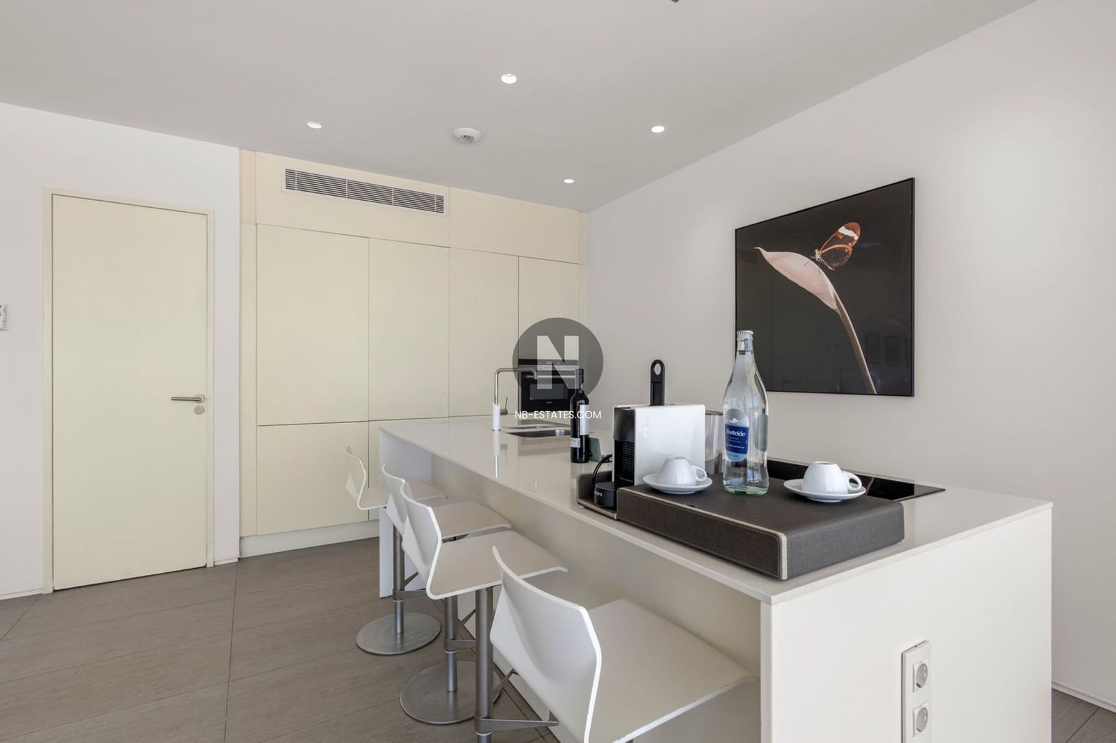 2 slaapkamer Flat te koop in Costa Adeje met zwembad garage - € 995.000 (Ref: 10018166)