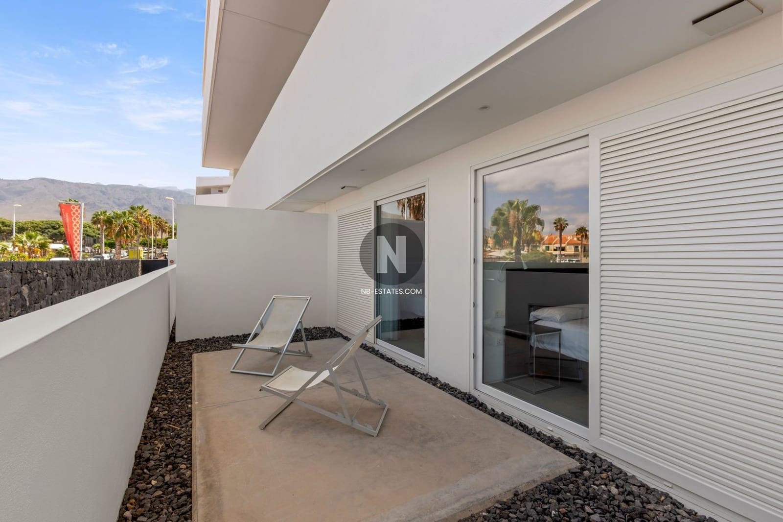 2 slaapkamer Flat te koop in Costa Adeje met zwembad garage - € 995.000 (Ref: 10018166)