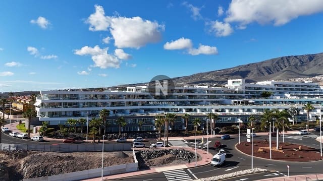 2 slaapkamer Flat te koop in Costa Adeje, Adeje met zwembad garage - € 995.000 (Ref: 10018166)