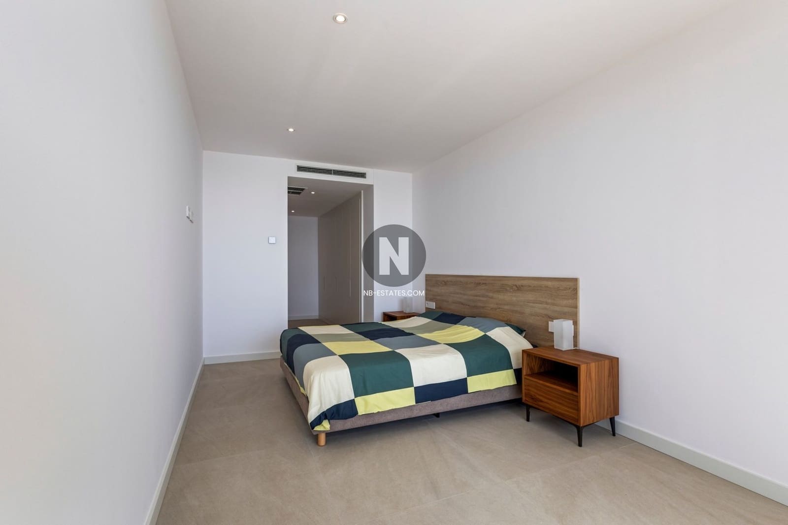 3 bedroom Flat for sale in Playa San Juan with pool garage - € 1,450,000 (Ref: 10024873)