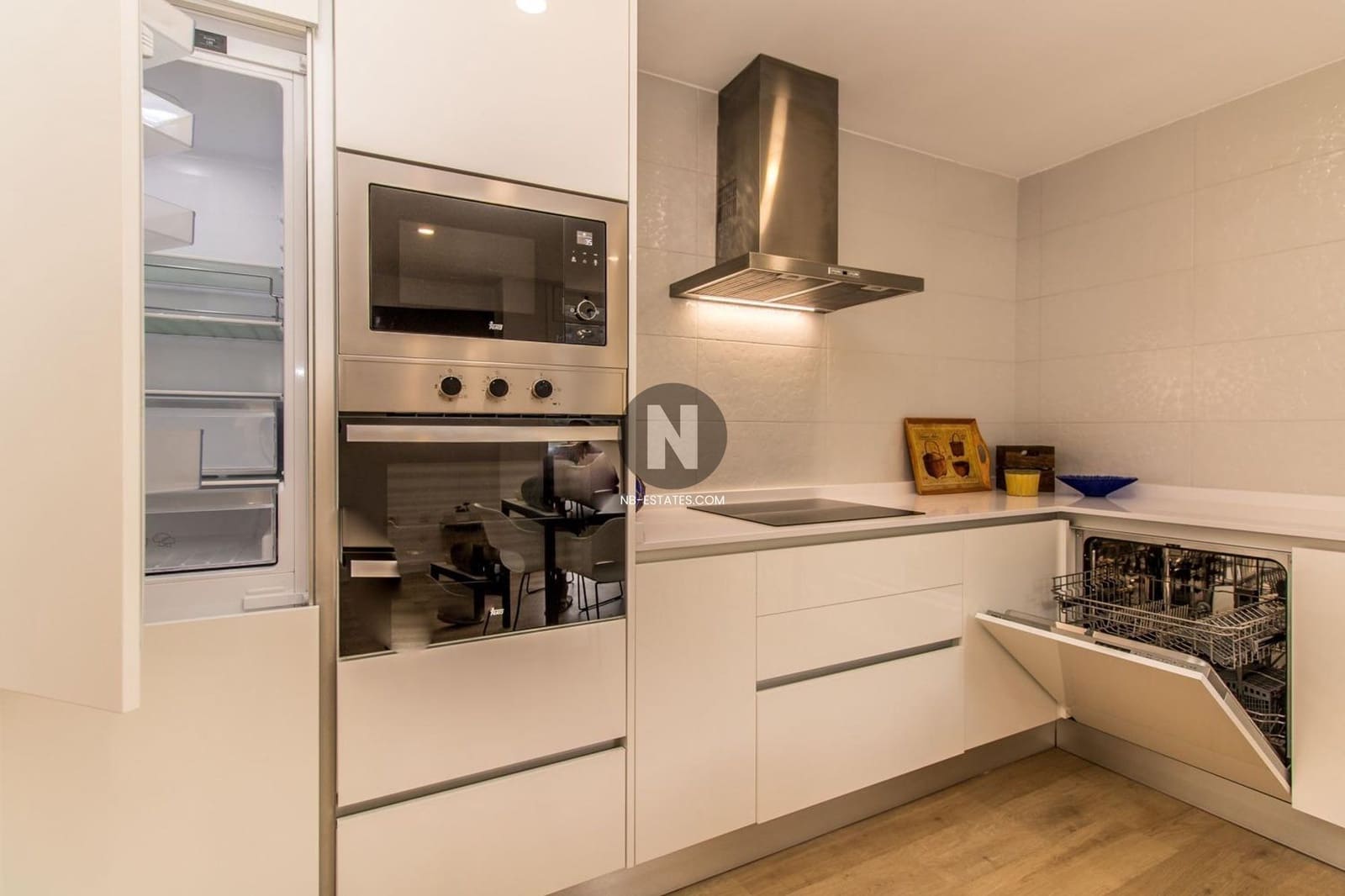 3 makuuhuone Kattohuoneisto myytävänä paikassa Palm-Mar mukana uima-altaan 
autotalli - 414 000 € (Ref: 10033284)