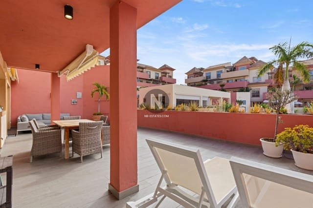 3 soverom Leilighet til salgs i Playa del Duque, Adeje med svømmebasseng - € 895 000 (Ref: 10049800)
