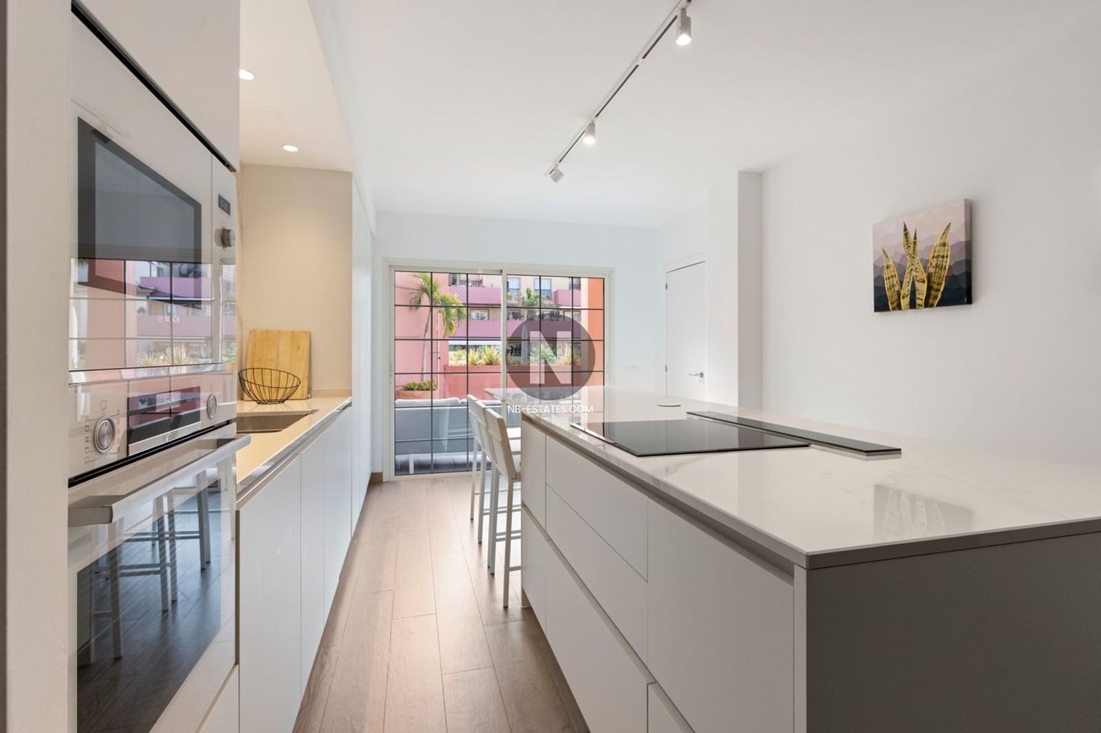 3 soverom Leilighet til salgs i Costa Adeje med svømmebasseng - € 895 000 (Ref: 10049800)
