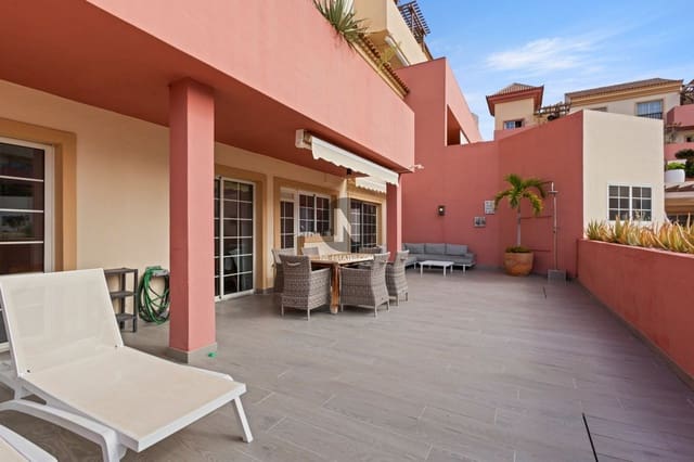 3 soverom Leilighet til salgs i Playa del Duque, Adeje med svømmebasseng - € 895 000 (Ref: 10049800)
