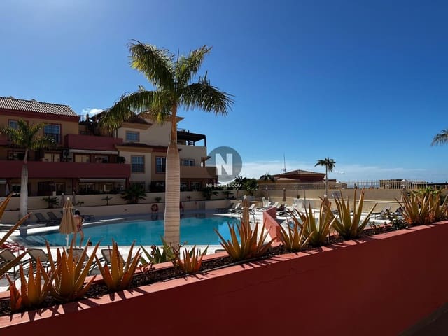 3 soverom Leilighet til salgs i Playa del Duque, Adeje med svømmebasseng - € 895 000 (Ref: 10049800)