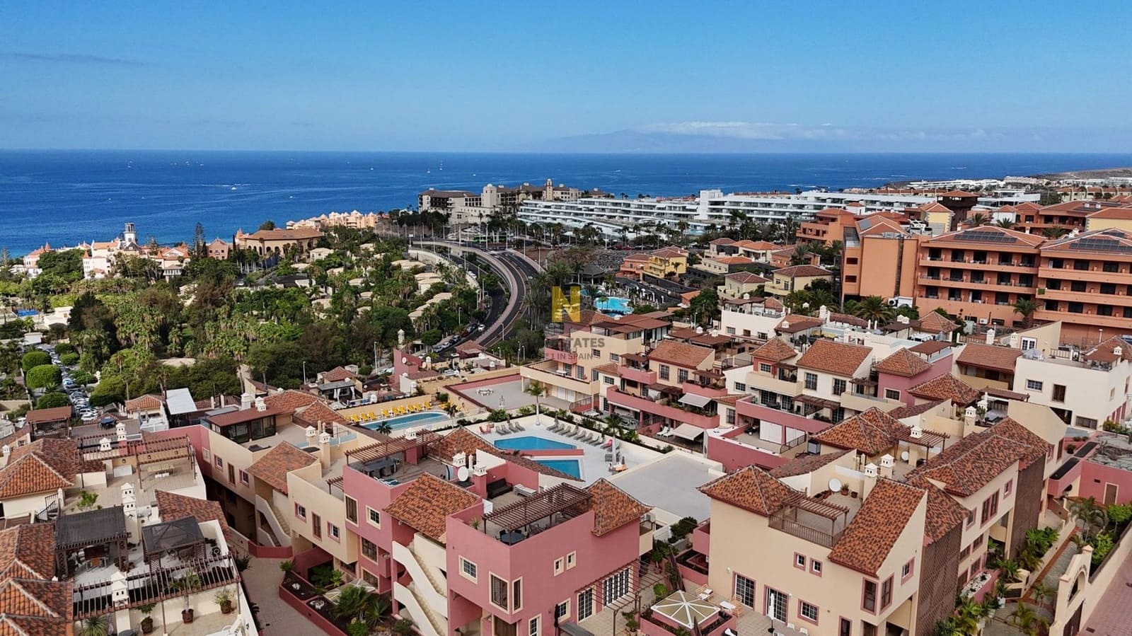 3 soverom Leilighet til salgs i Costa Adeje med svømmebasseng - € 895 000 (Ref: 10049800)