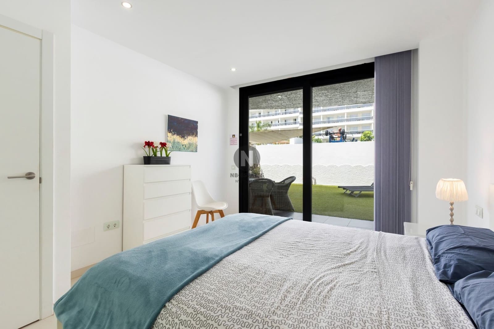 2 bedroom Flat for sale in Palm-Mar with pool garage - € 425,000 (Ref: 10054472)