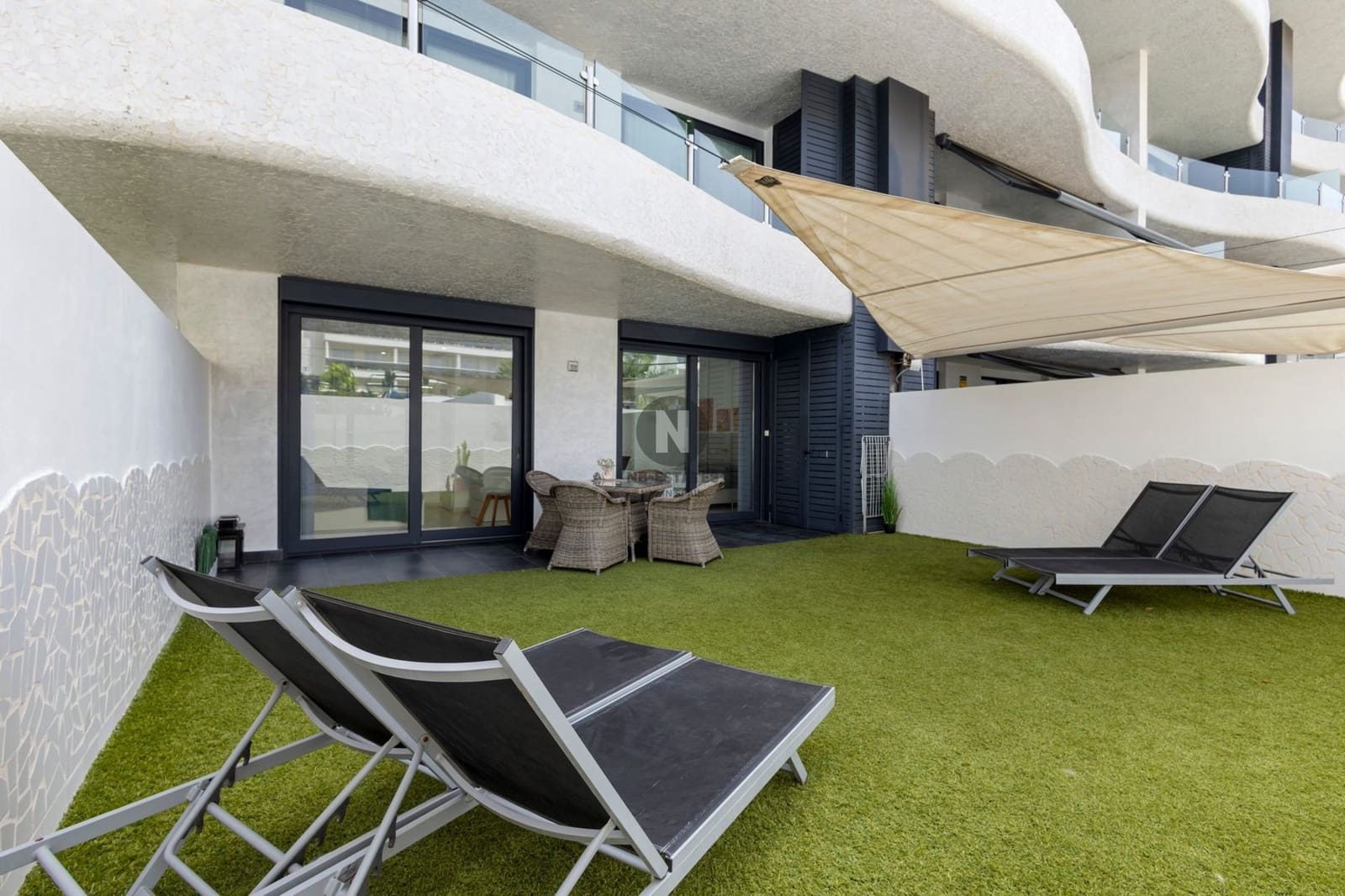 2 bedroom Flat for sale in Palm-Mar with pool garage - € 425,000 (Ref: 10054472)
