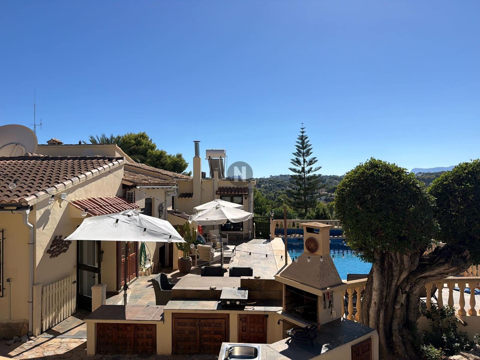 4 slaapkamer Villa te koop in Moraira met zwembad - € 795.000 (Ref: 10081492)