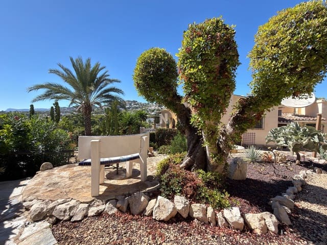4 slaapkamer Villa te koop in Benimeit - Tabaira, Teulada-Moraira met zwembad - € 795.000 (Ref: 10081492)