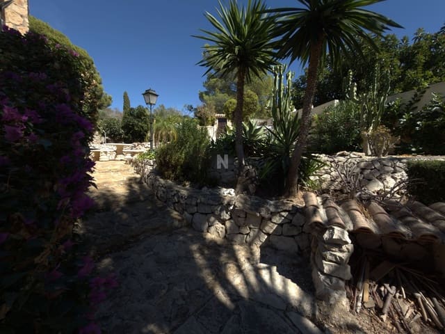 4 slaapkamer Villa te koop in Benimeit - Tabaira, Teulada-Moraira met zwembad - € 795.000 (Ref: 10081492)