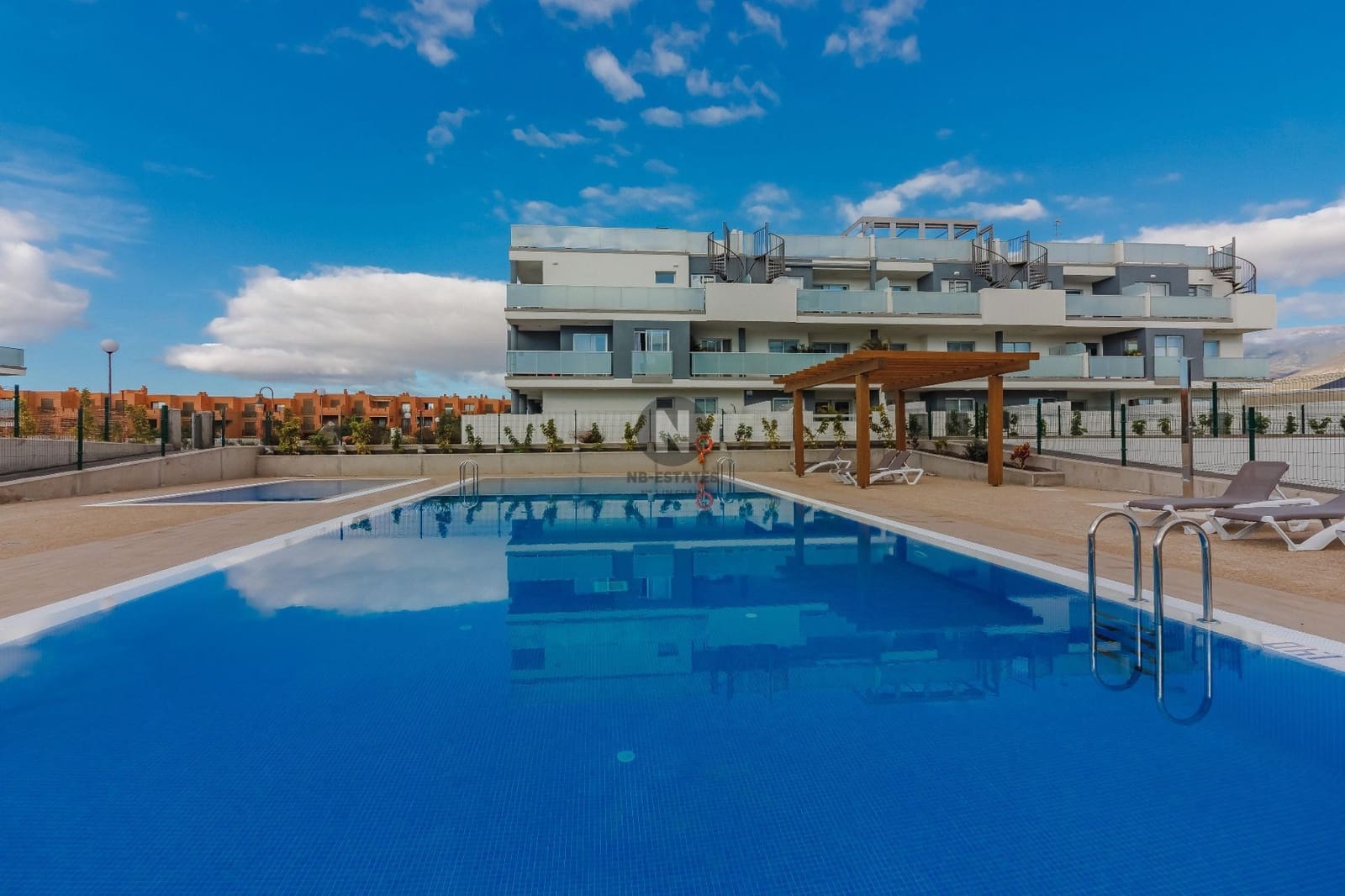 2 Zimmer Wohnung zu verkaufen in La Tejita mit Pool Garage - 315.000 € (Ref: 10086641)