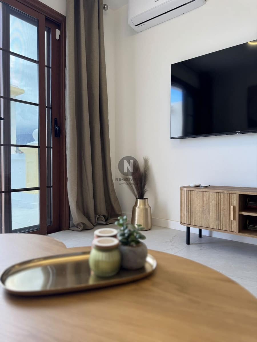 Piso de 2 habitaciones en Torviscas en venta con piscina - 535.000 € (Ref: 10088571)