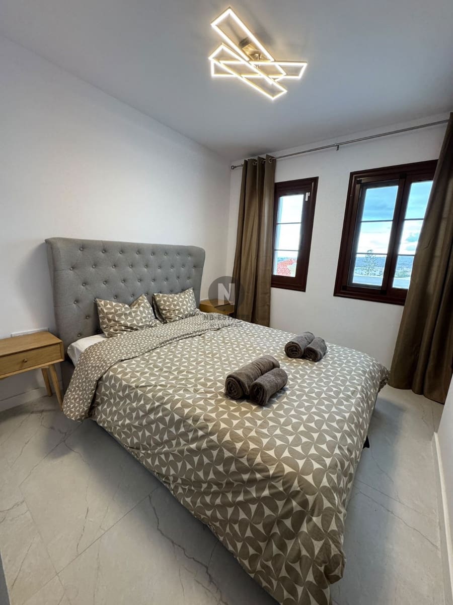Piso de 2 habitaciones en Torviscas en venta con piscina - 535.000 € (Ref: 10088571)