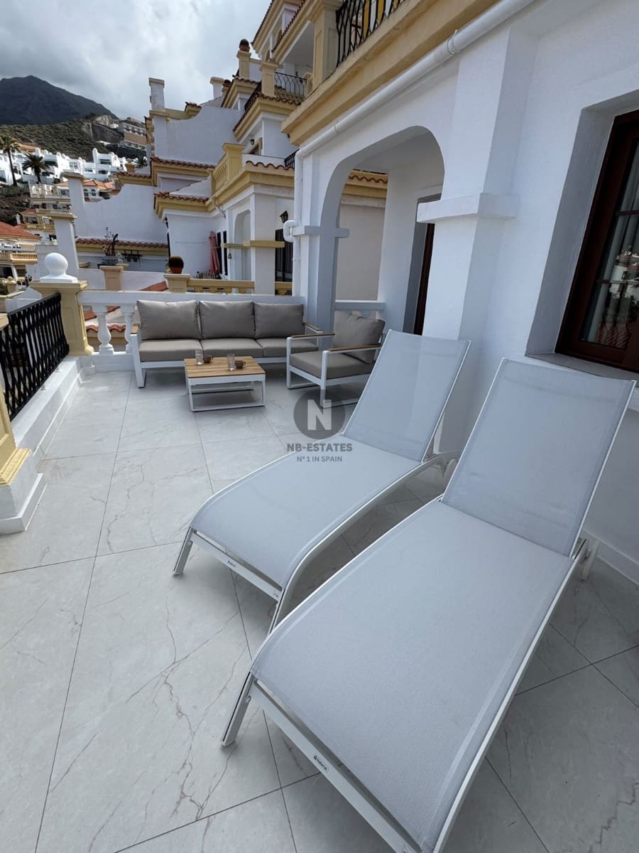 Piso de 2 habitaciones en Torviscas en venta con piscina - 535.000 € (Ref: 10088571)