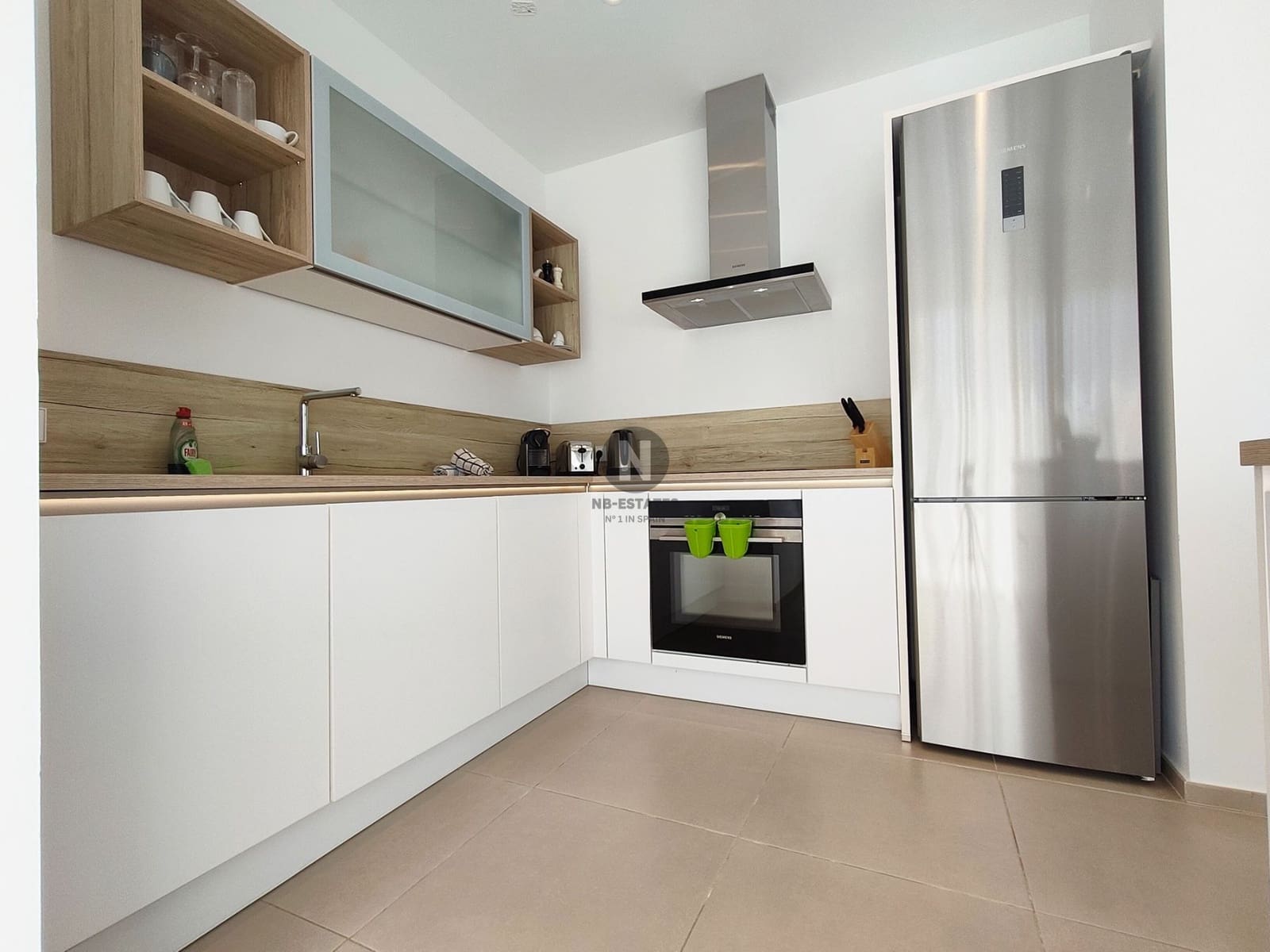 3 sypialnia Penthouse na sprzedaż w Palm-Mar z basenem garażem - 899 000 € (Ref: 10093798)