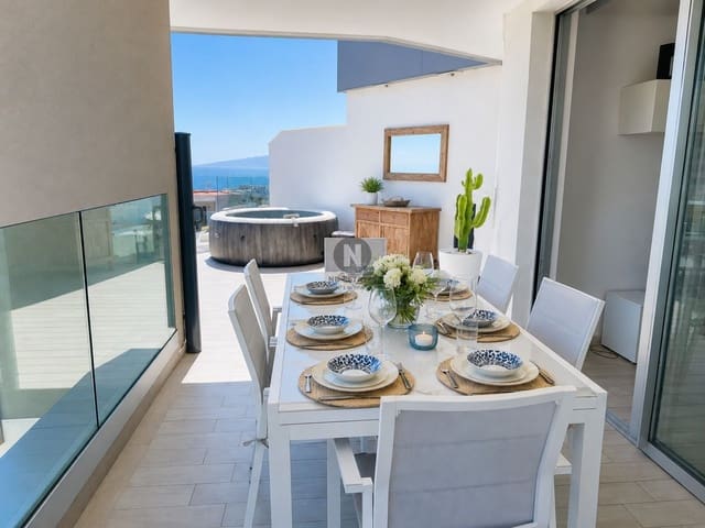 2 chambre Appartement à vendre à Playa Paraiso, Adeje avec piscine garage - 650 000 € (Ref: 10099377)