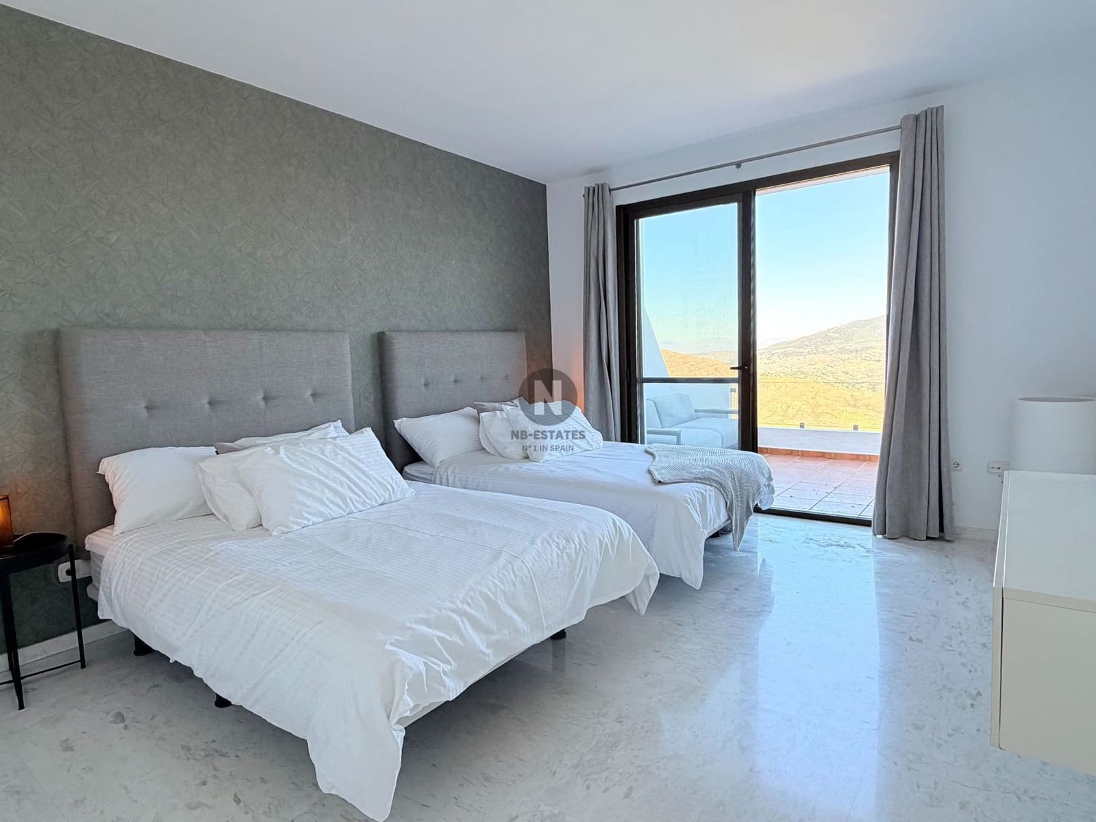 2 camera da letto Attico in vendita in Ojen con piscina garage - 635.000 € (Rif: 10111907)