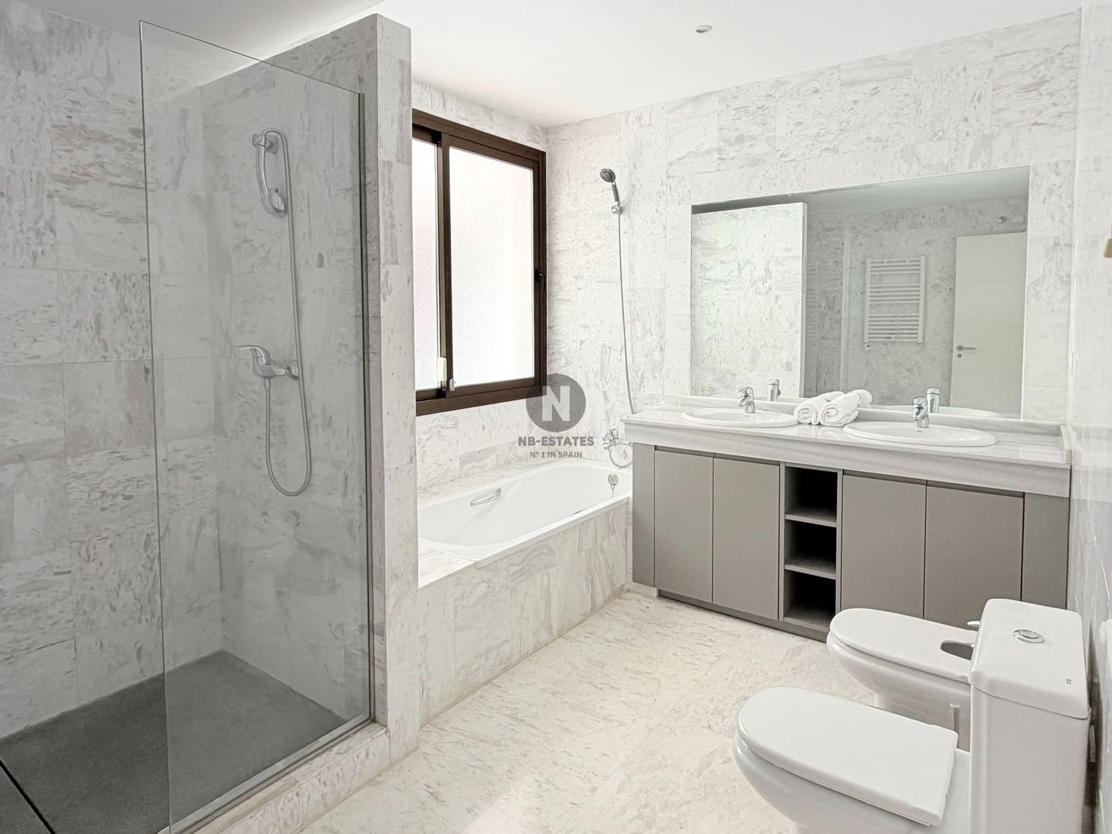 2 camera da letto Attico in vendita in Ojen con piscina garage - 635.000 € (Rif: 10111907)
