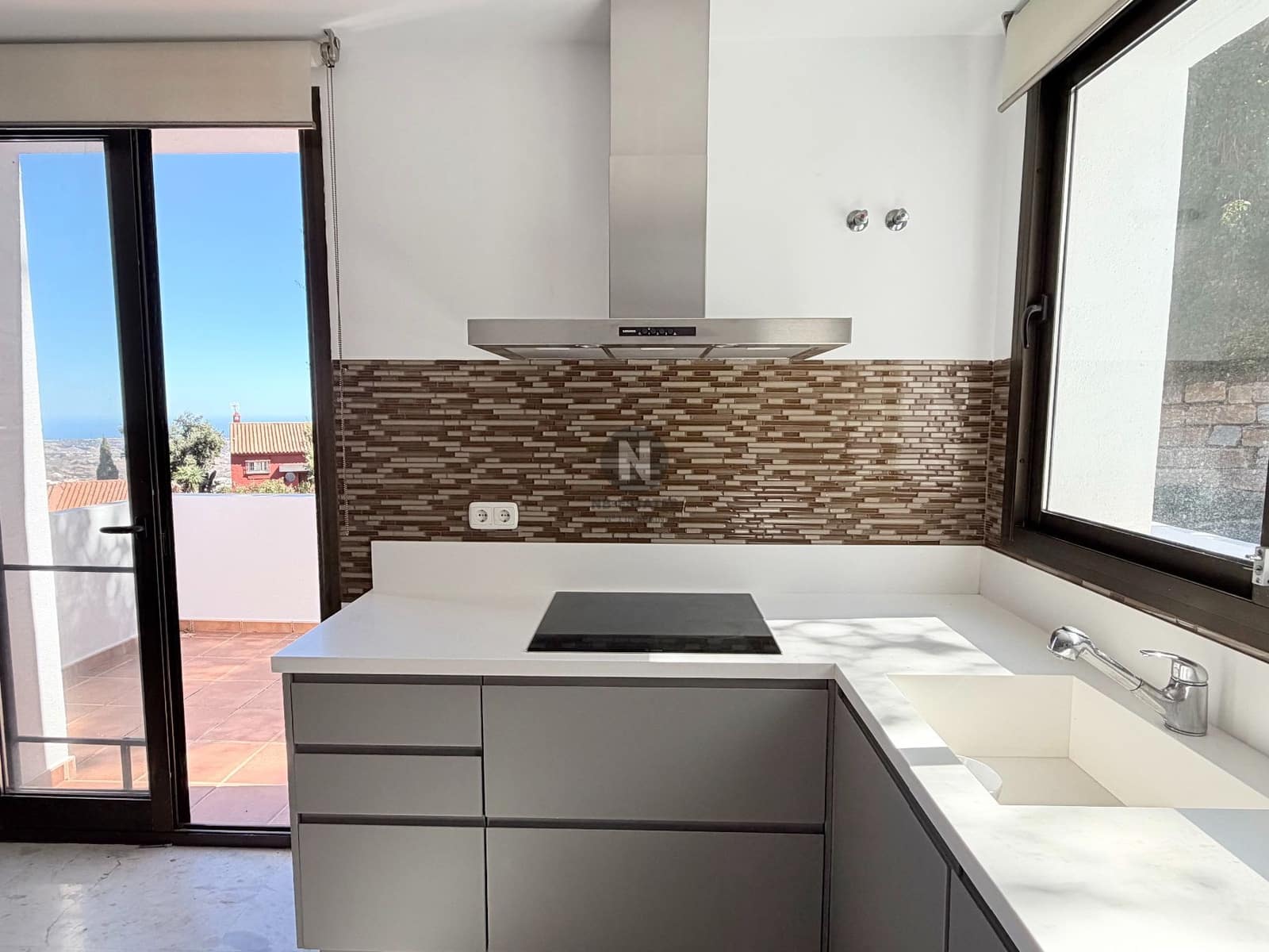 2 camera da letto Attico in vendita in Ojen con piscina garage - 635.000 € (Rif: 10111907)
