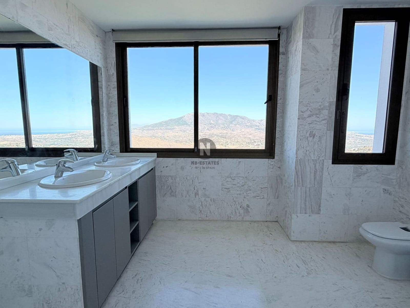 2 camera da letto Attico in vendita in Ojen con piscina garage - 635.000 € (Rif: 10111907)