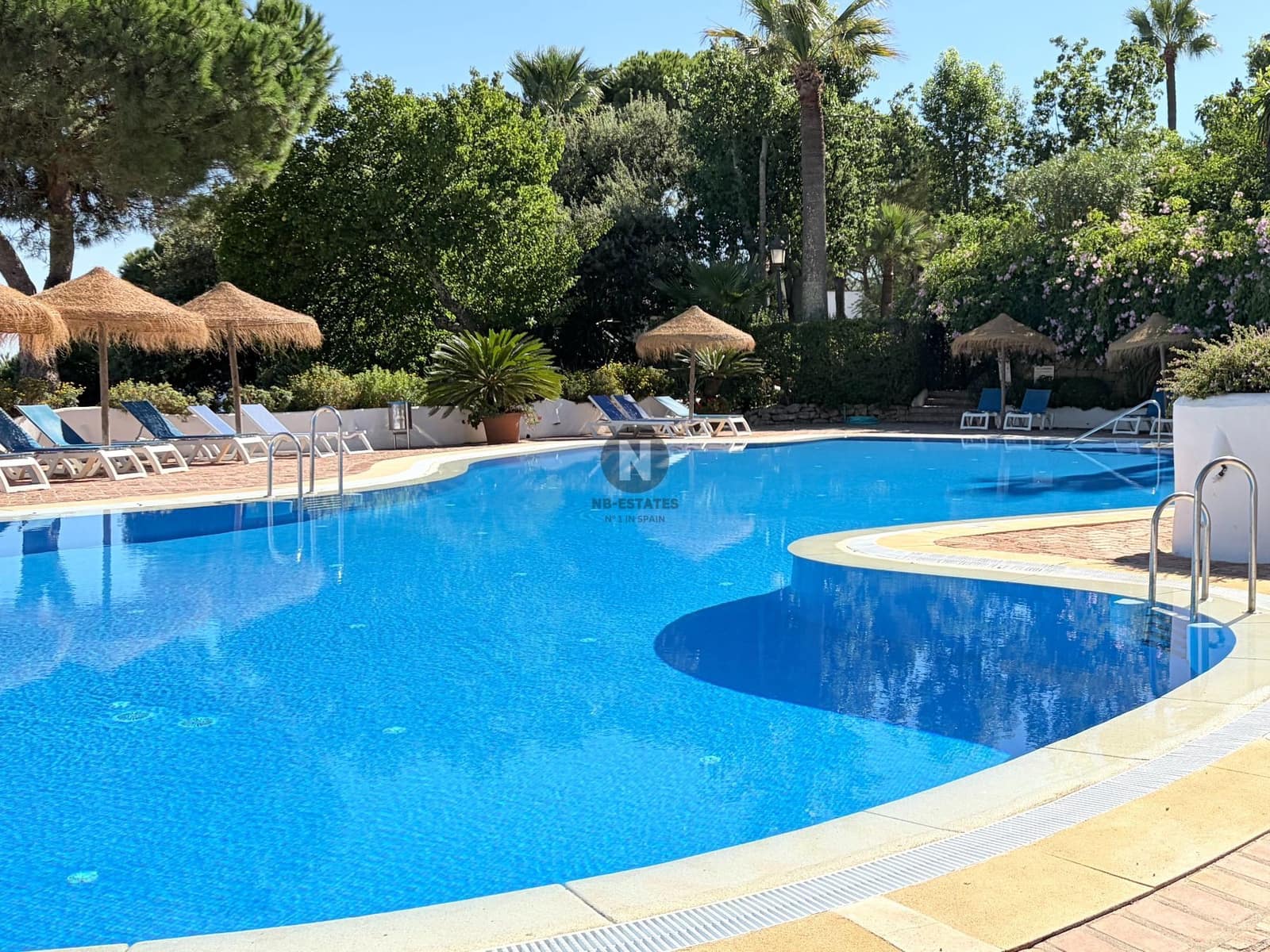 2 camera da letto Attico in vendita in Ojen con piscina garage - 635.000 € (Rif: 10111907)