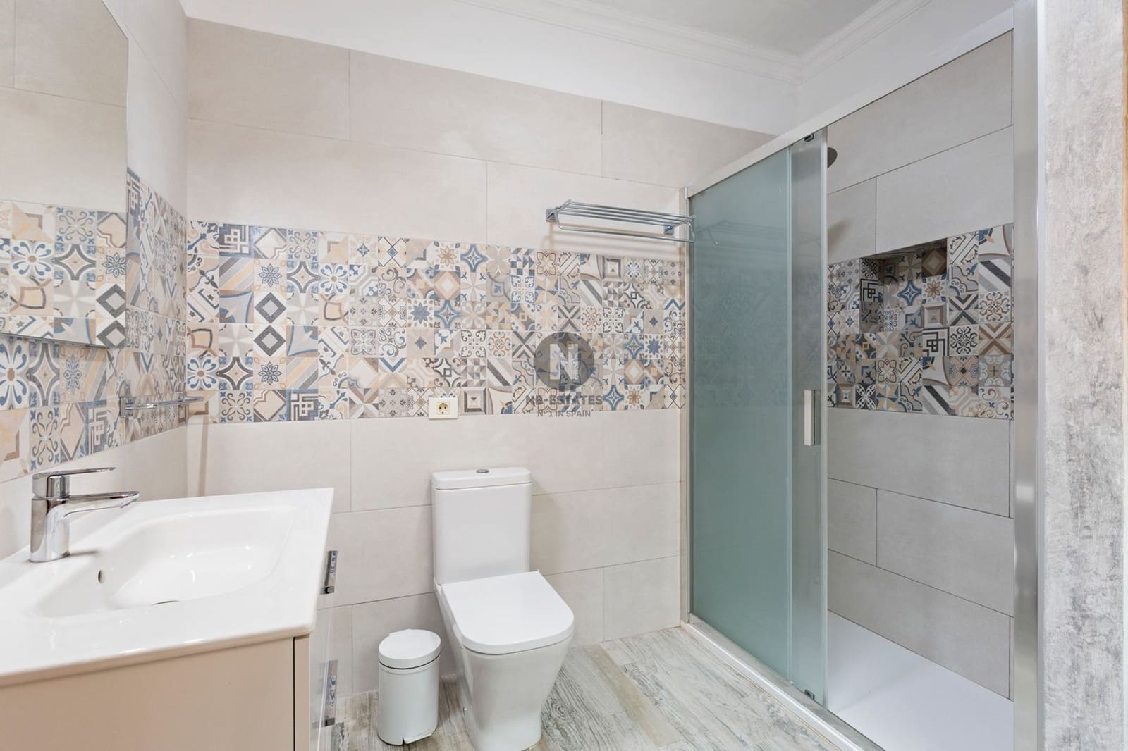 4 bedroom Flat for sale in La Caleta - € 735,000 (Ref: 10150482)