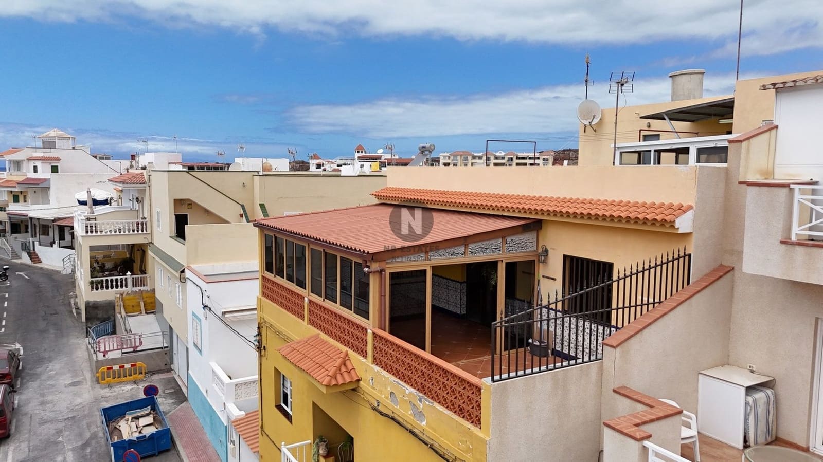 4 bedroom Flat for sale in La Caleta - € 735,000 (Ref: 10150482)