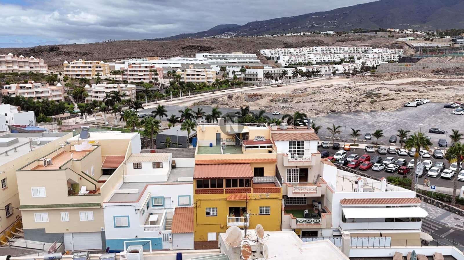 4 bedroom Flat for sale in La Caleta - € 735,000 (Ref: 10150482)