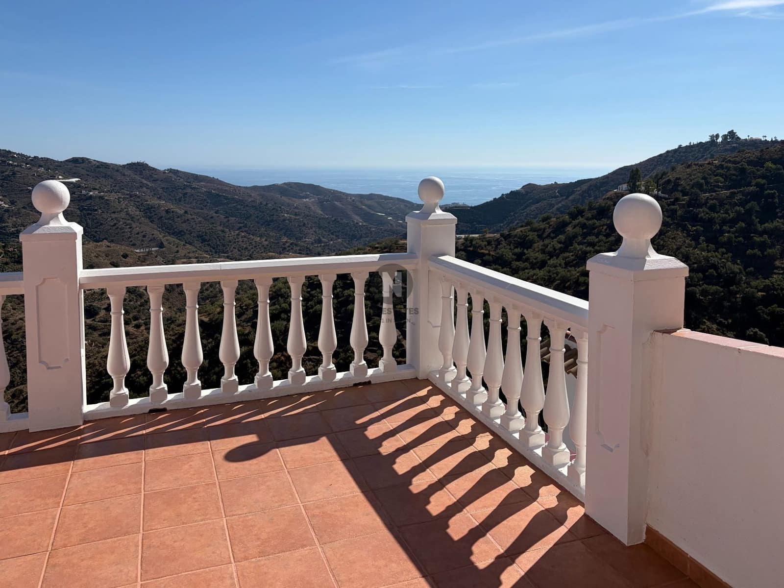 3 slaapkamer Villa te koop in Sayalonga met zwembad - € 875.000 (Ref: 10160445)