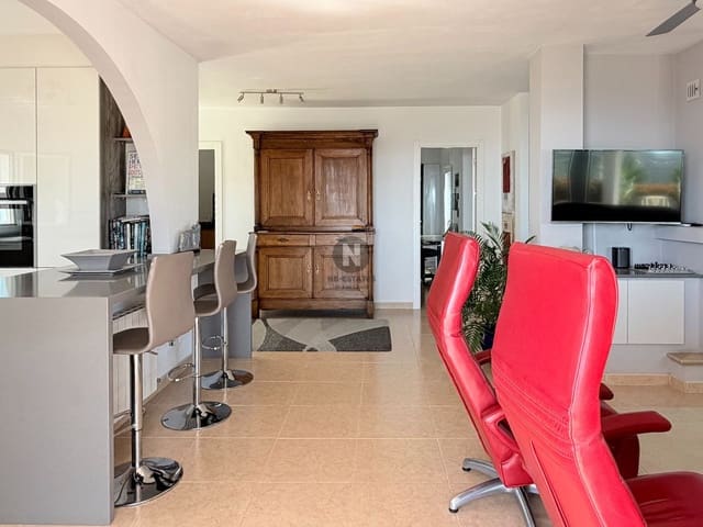3 slaapkamer Villa te koop in Sayalonga met zwembad - € 875.000 (Ref: 10160445)