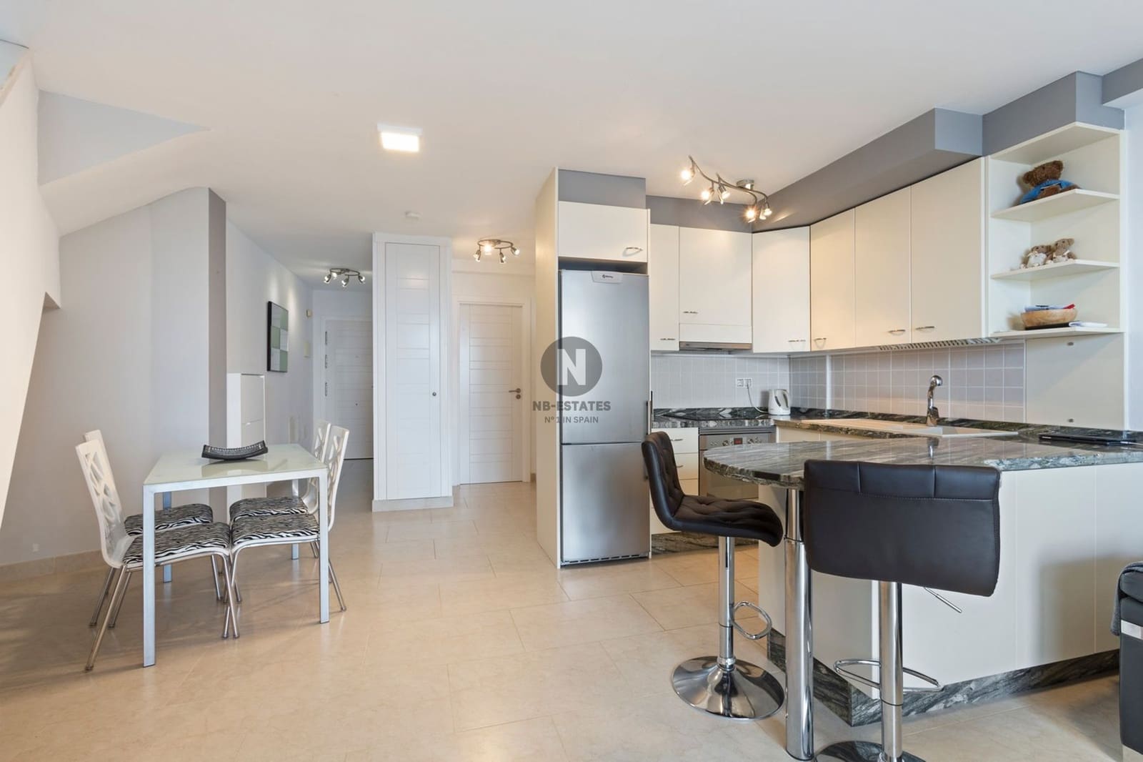 2 bedroom Penthouse for sale in Palm-Mar with pool garage - € 435,000 (Ref: 10167890)