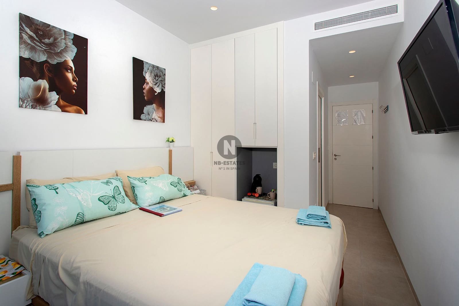 4 sypialnia Willa na sprzedaż w Sucina z basenem garażem - 499 950 € (Ref: 10187644)
