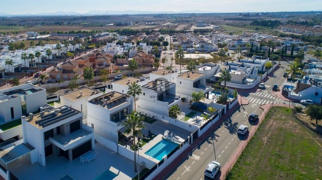 Chalet de 4 habitaciones en Sucina, Murcia ciudad en venta con piscina garaje - 499.950 € (Ref: 10187644)