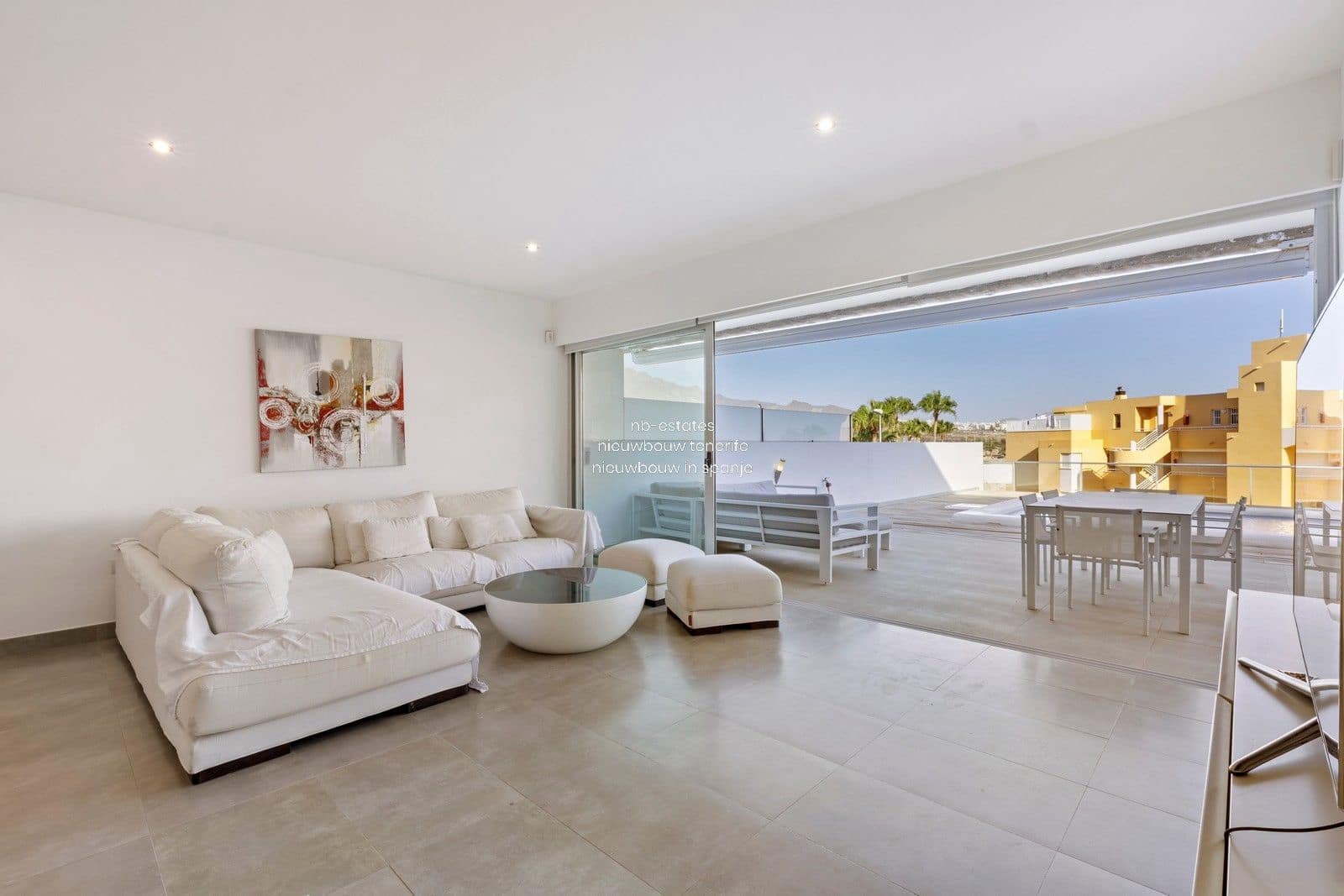 2 soveværelse Lejlighed til salg i La Caleta Adeje med swimmingpool garage - € 1.250.000 (Ref: 7138257)